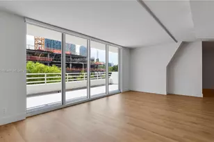 555 NE 34th St, Miami, FL 33137 - Photo 9