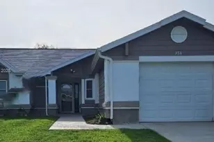 154 Sandalwood Dr, Kissimmee, FL 34743 - Photo 1