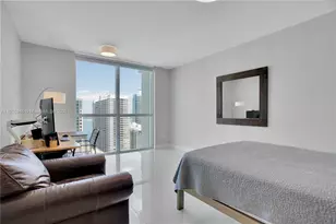 1080 Brickell Ave, Miami, FL 33131 - Photo 17