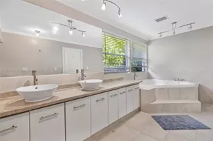 13820 SW 82nd Ave, Palmetto Bay, FL 33158 - Photo 23