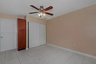 401 SW 76th Terrace, North Lauderdale, FL 33068 - Photo 23
