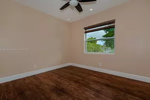 401 SW 76th Terrace, North Lauderdale, FL 33068 - Photo 17