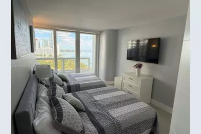 1717 N Bayshore Dr #A-1840, Miami, FL 33132 - Photo 9