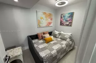 1717 N Bayshore Dr, Miami, FL 33132 - Photo 11