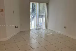 8585 NW 6th Ln, Miami, FL 33126 - Photo 7