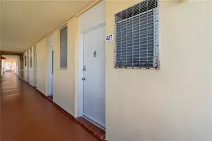 2930 Point E Dr, Aventura, FL 33160 - Photo 27