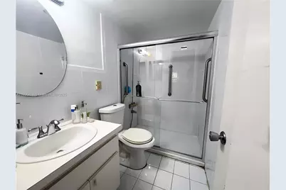 1205 Mariposa Ave #402, Coral Gables, FL 33146 - Photo 9