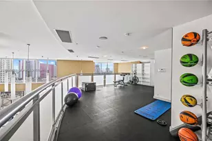 60 SW 13th St, Miami, FL 33130 - Photo 33