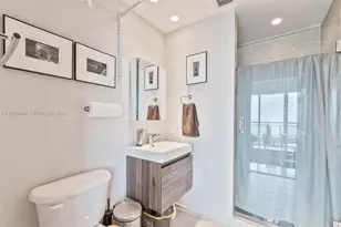 60 SW 13th St, Miami, FL 33130 - Photo 23