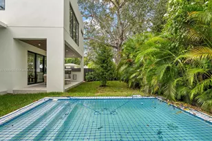 1259 SW 20th St, Miami, FL 33145 - Photo 11