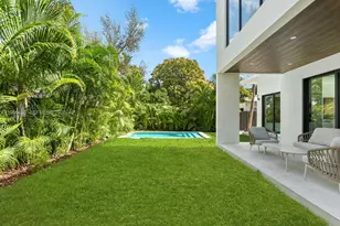 1259 SW 20th St, Miami, FL 33145 - Photo 7