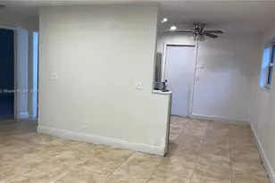 6390 Hayes St, Hollywood, FL 33024 - Photo 19