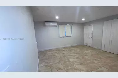 6390 Hayes St #2, Hollywood, FL 33024 - Photo 15