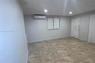 6390 Hayes St, Hollywood, FL 33024 - Photo 15