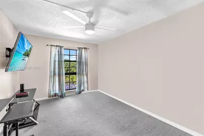 5570 NW 44th St #401A, Lauderhill, FL 33319 - Photo 11
