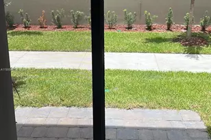 606 SW 12 St, Homestead, FL 33034 - Photo 7