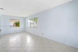 1005 SW 18th St, Boynton Beach, FL 33426 - Photo 13