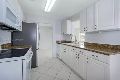 1005 SW 18th St, Boynton Beach, FL 33426 - Photo 17