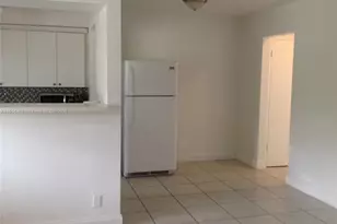 1816 McKinley St, Hollywood, FL 33020 - Photo 3