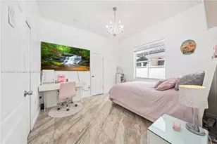 18000 NW 90th Pl, Hialeah, FL 33018 - Photo 19