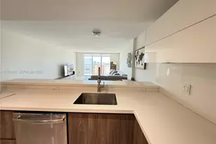 2780 NE 183rd St, Aventura, FL 33160 - Photo 3