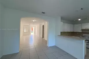 7978 SW 166th Pl, Miami, FL 33193 - Photo 3