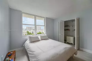 17800 Atlantic Blvd, Sunny Isles Beach, FL 33160 - Photo 17