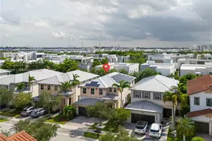 10470 NW 69th Terrace, Doral, FL 33178 - Photo 3