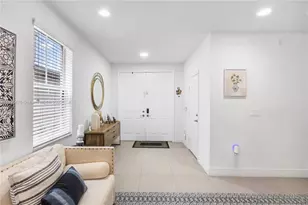 10470 NW 69th Terrace, Doral, FL 33178 - Photo 13