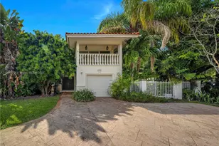 4000 Alhambra Cir, Coral Gables, FL 33146 - Photo 1