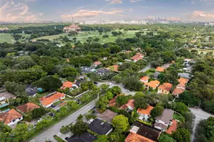 4000 Alhambra Cir, Coral Gables, FL 33146 - Photo 3