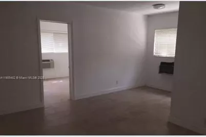 7155 Rue Notre Dame, Miami Beach, FL 33141 - Photo 13