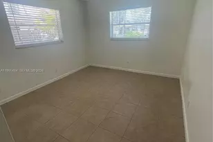 2884 SW 19th Pl, Fort Lauderdale, FL 33312 - Photo 11