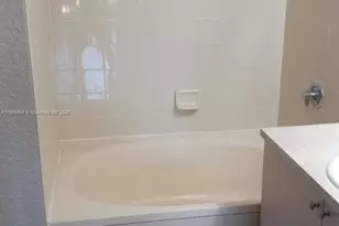 1212 Belmont Ln, North Lauderdale, FL 33068 - Photo 19