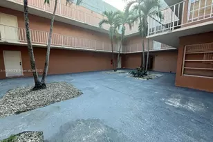 17650 NW 68th Ave, Hialeah, FL 33015 - Photo 11