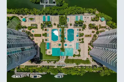 16500 Collins Ave #TH-8, Sunny Isles Beach, FL 33160 - Photo 49
