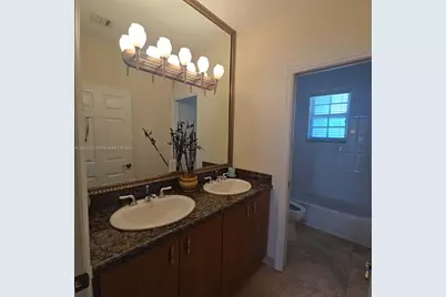 2136 NW 4th St #0, Fort Lauderdale, FL 33311 - Photo 9