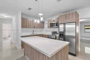 3840 NW 176th St, Miami Gardens, FL 33055 - Photo 9