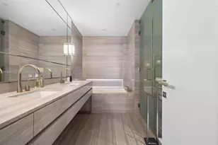 18975 Collins Ave, Sunny Isles Beach, FL 33160 - Photo 15