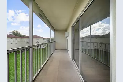 151 SW 135th Ter #309T, Pembroke Pines, FL 33027 - Photo 13