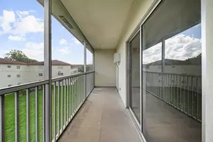 151 SW 135th Terrace, Pembroke Pines, FL 33027 - Photo 13