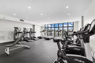 1 Curtiss Pkwy, Miami Springs, FL 33166 - Photo 21