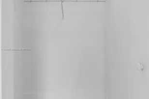 1 Curtiss Pkwy, Miami Springs, FL 33166 - Photo 15