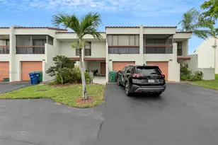 6545 Racquet Club Dr, Lauderhill, FL 33319 - Photo 3