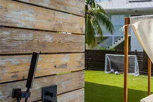 32 N Bounty Ln, Key Largo, FL 33037 - Photo 51