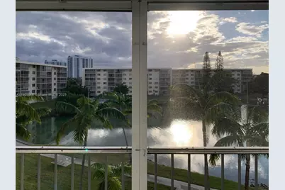2855 Leonard Dr #H404, Aventura, FL 33160 - Photo 13