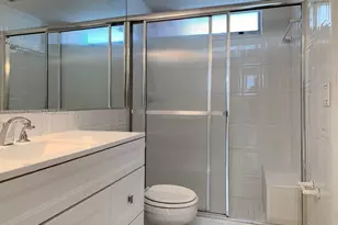 2855 Leonard Dr, Aventura, FL 33160 - Photo 11