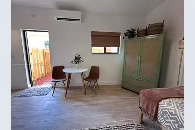 52 NW 68th St #R, Miami, FL 33150 - Photo 5