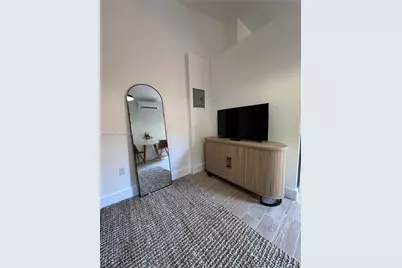 52 NW 68th St #R, Miami, FL 33150 - Photo 15