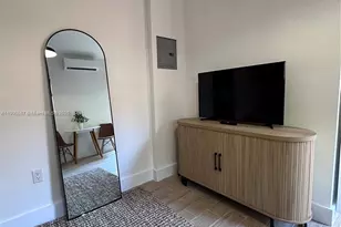 52 NW 68th St, Miami, FL 33150 - Photo 15